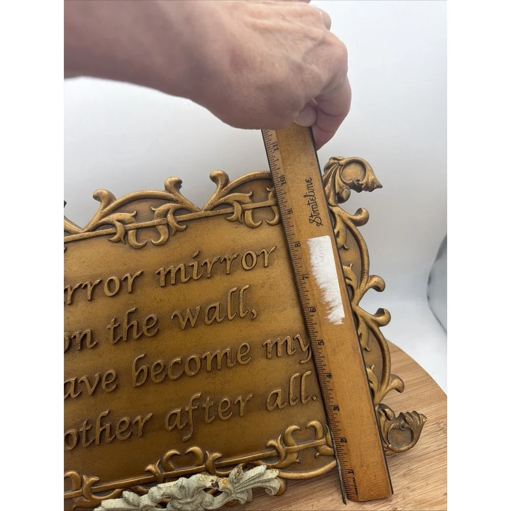 Mirror Mirror On The Wall Plaque 15x11‎